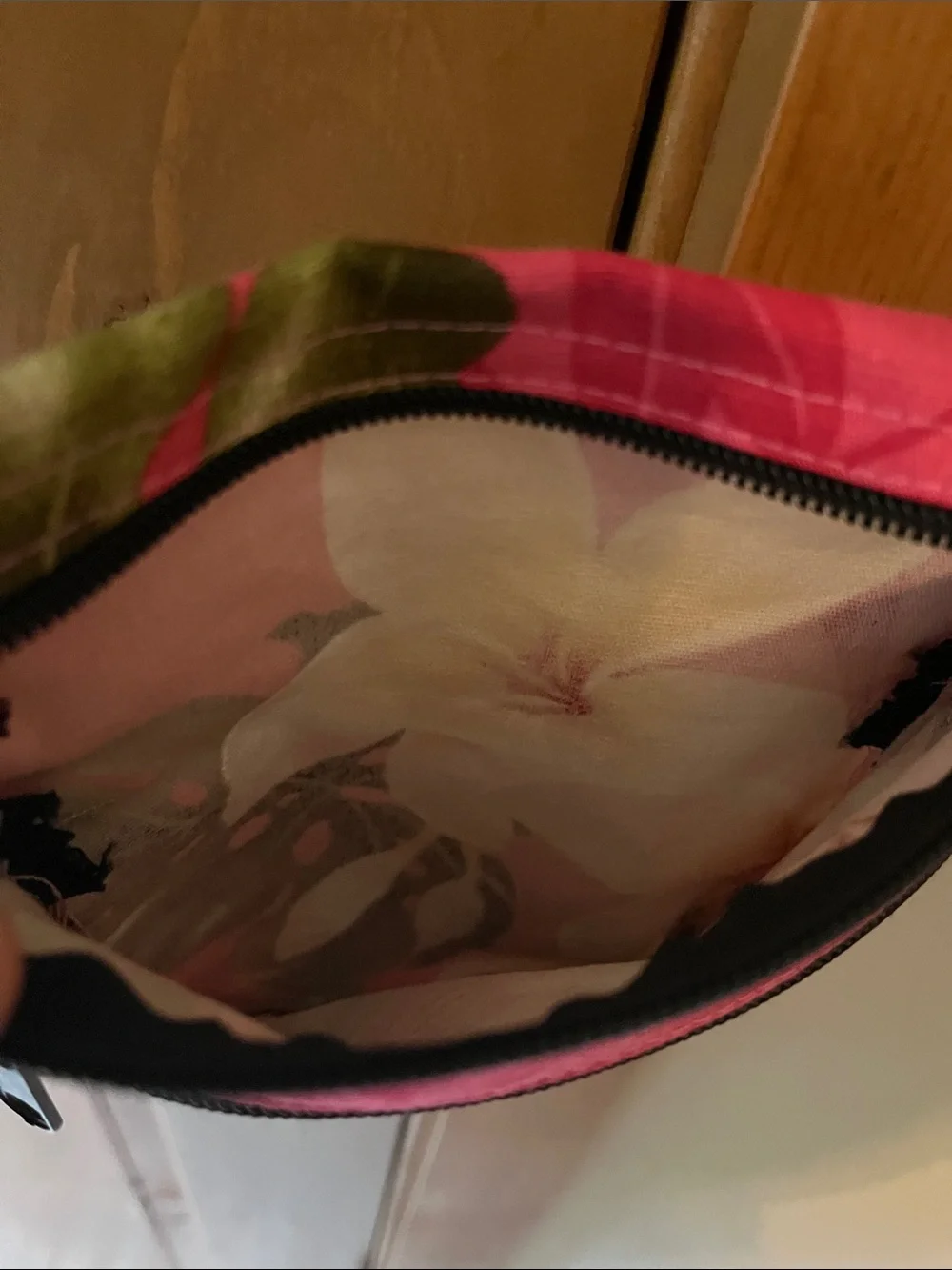 Handmade by Island Aloha Wear in Hawaii, Cross Body bag.